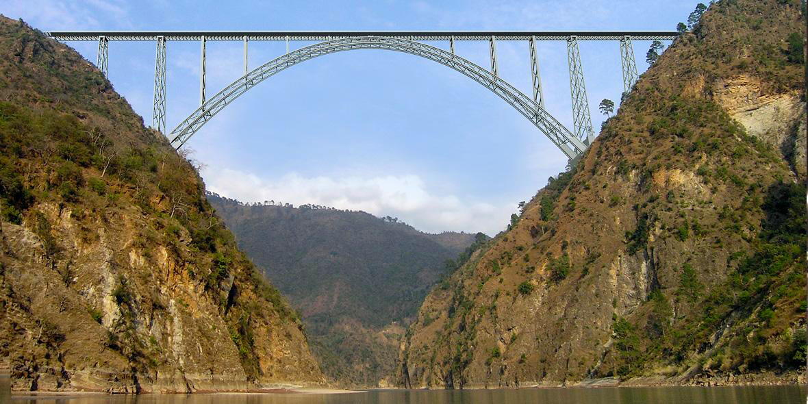 El proyecto Chenab Bridge en India se beneficia de BrIM